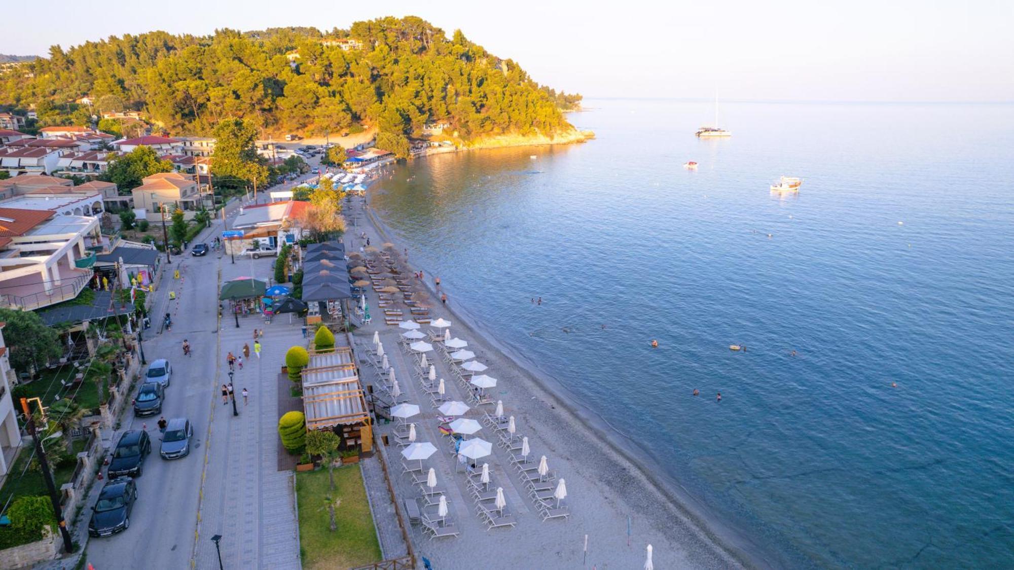 Hotel Paralio Possidi Ngoại thất bức ảnh