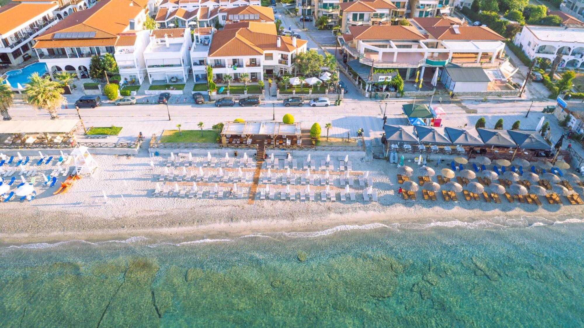 Hotel Paralio Possidi Ngoại thất bức ảnh